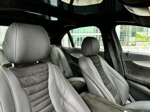 Mercedes E Class (Premium Sedan)